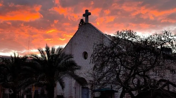 Única Paróquia em Gaza, Igreja Sagrada Família